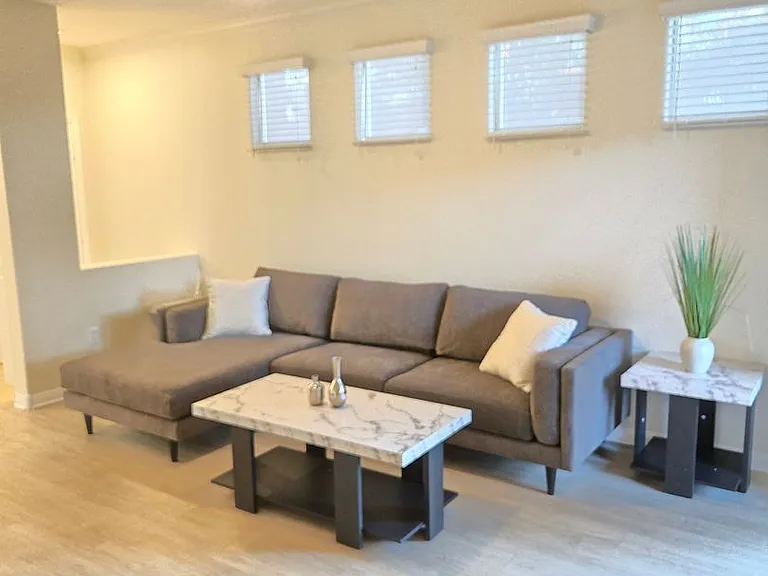 4400 S Jones Blvd #2103 — Photo 13