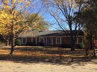 1005 Lucerne Dr, Spartanburg, SC 29302