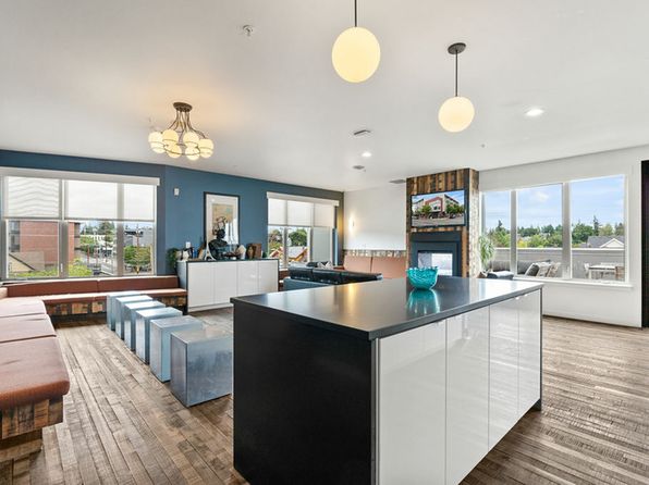 4725 SE Division St #1-312