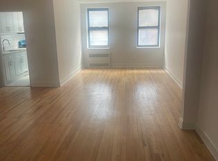 83-20 141st St #2F, Jamaica, NY 11435