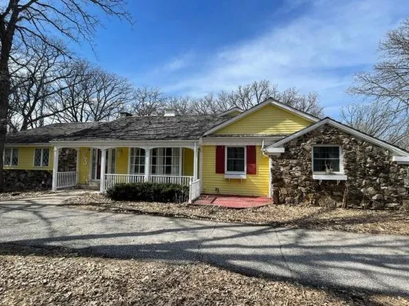 3 Woodland Dr, Humboldt, IA 50548