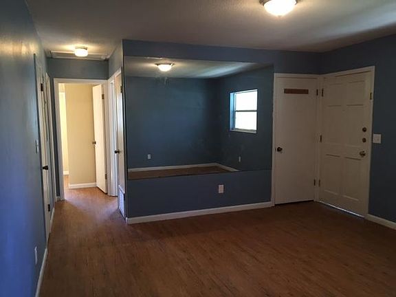 4th image of 3015 NE 17th Ter