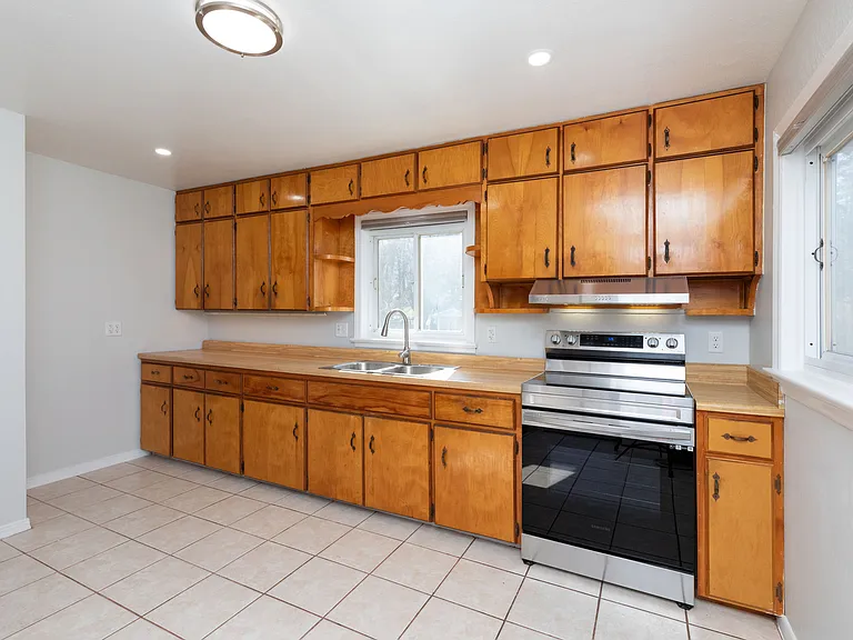 938 Ratcliff Cove Rd — Photo 6