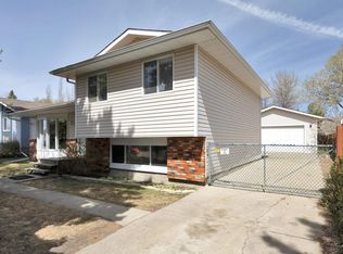 4804 42nd Ave, Beaumont, AB T4X1E9