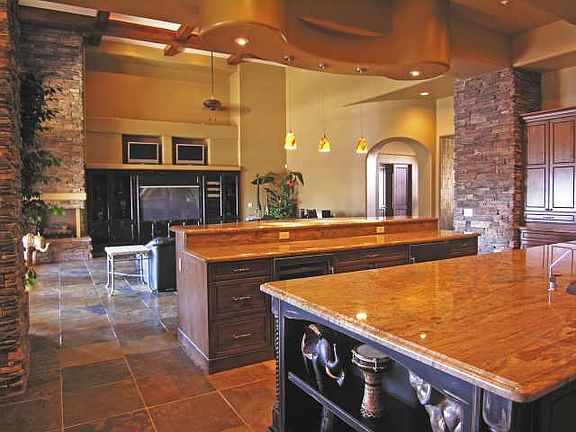 2nd image of 11627 N Cavedale Drive