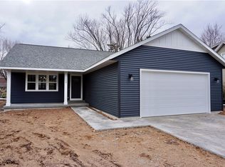 734 Main St, Chippewa Falls, WI 54729