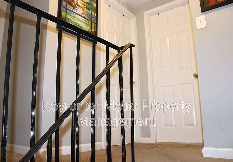 1806 Palmer Park Rd — Photo 18