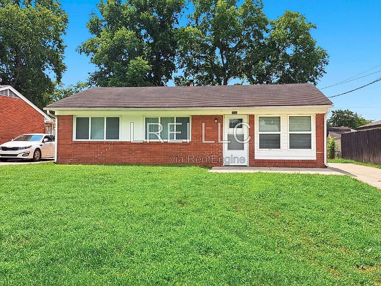 5202 Rural Way — Photo 1