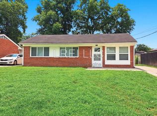 5202 Rural Way, Louisville, KY 40218