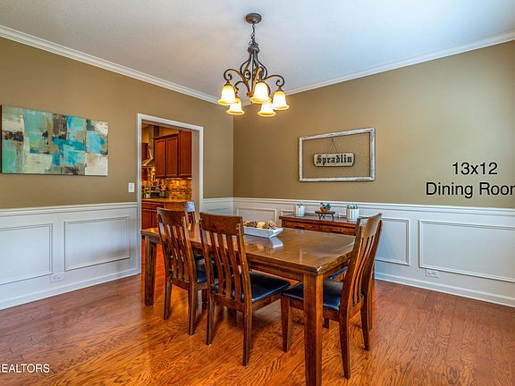 4th image of 1187 Westland Gardens Blvd