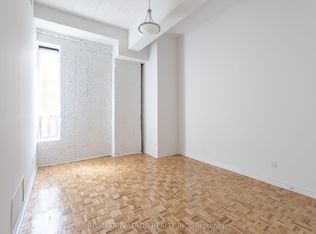1407 Dupont St #401, Toronto, ON M6H 4J7