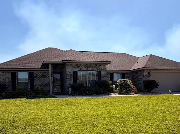 21721 Frankfort Ct, Robertsdale, AL 36567