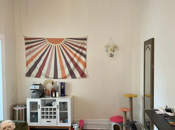 3222 Prytania St, New Orleans, LA