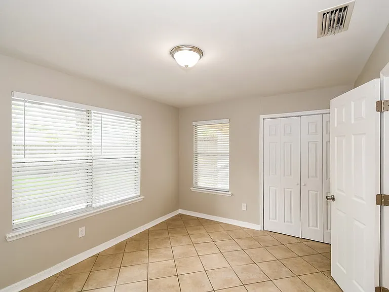 8389 Argyle Corners Ct — Photo 15