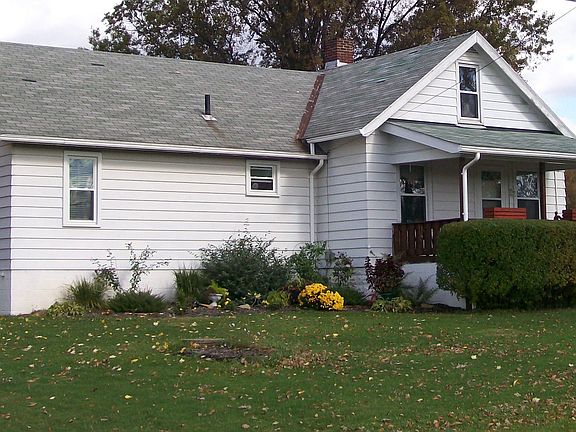 side view w/flower garden