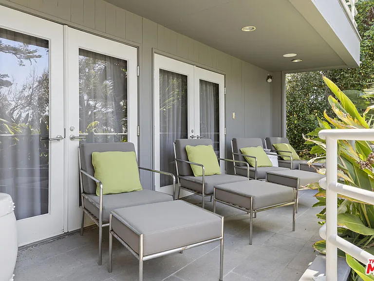 31833 Sea Level Dr — Photo 26