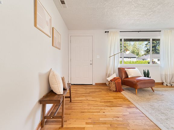 5th image of 9768 SE 66th Ave