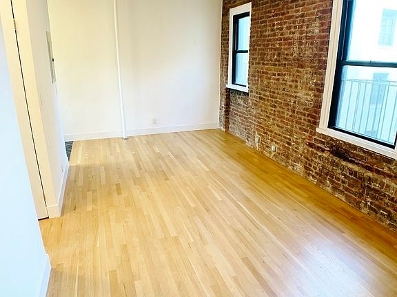 5th image of 21-15 33rd St #4CC
