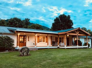 199 Nanaws Dr, Pennington Gap, VA 24277