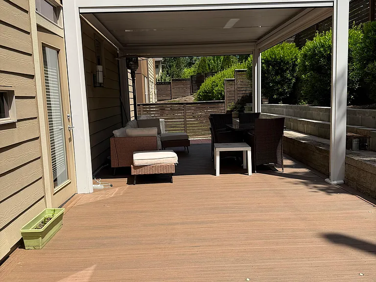 10301 Slater Ave NE — Photo 2