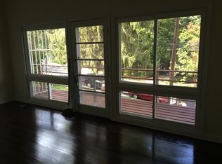 260 Manor Cir APT 2, Takoma Park, MD 20912