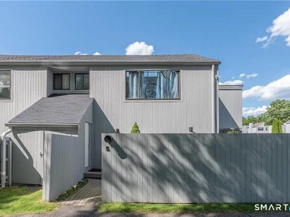 5 Raspberry Ln #5, Ridgefield, CT 06877