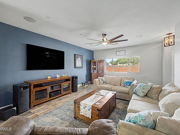 5th image of 72 W DRAGON TREE Avenue