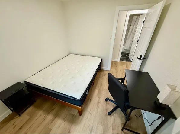 (undisclosed Address), Austin, TX 78744