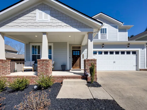 3367 Vinemont Dr, Thompsons Station, TN 37179