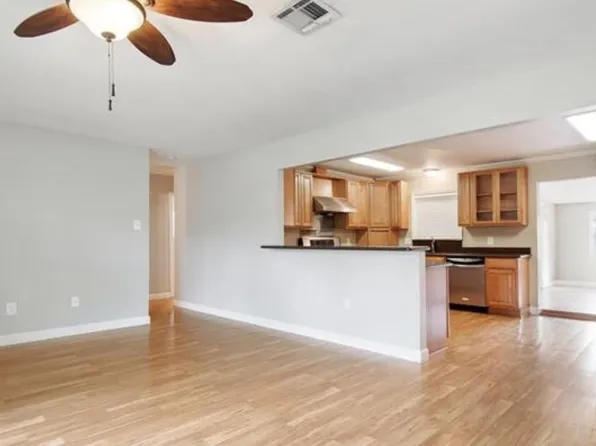 4208 Bissonet Dr, Metairie, LA 70003