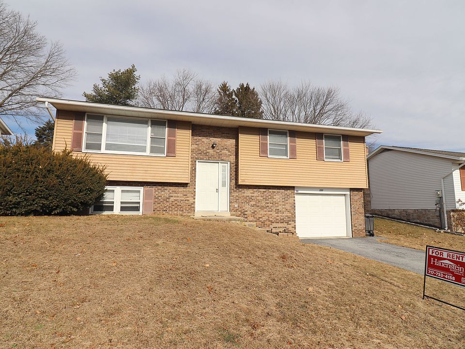 1st image of 233 Boomerang Dr