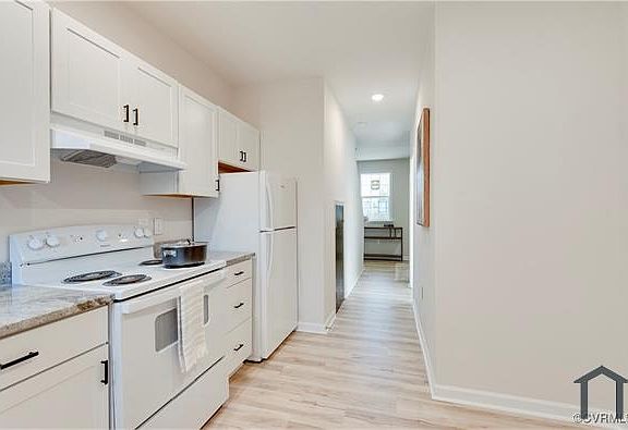 5th image of 730 Wilson St #1