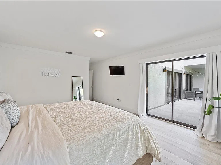 11311 Pond View Dr #C201 — Photo 15