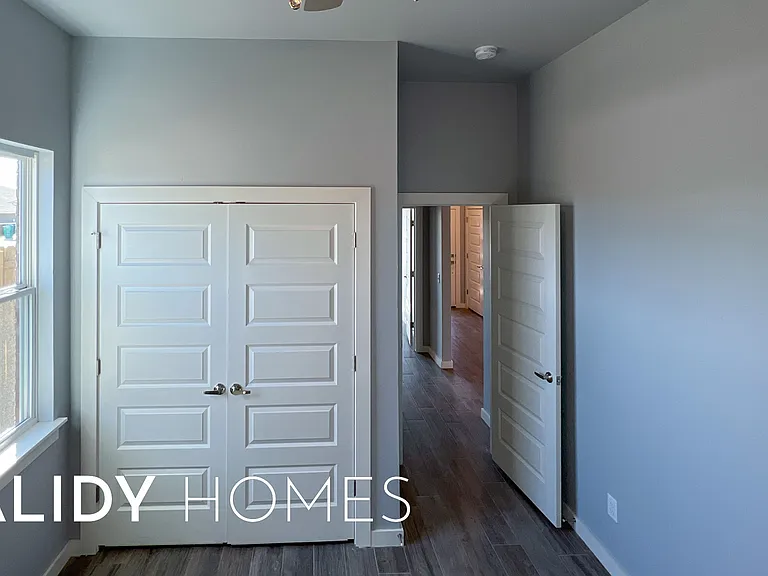 428 Remington Ave — Photo 26