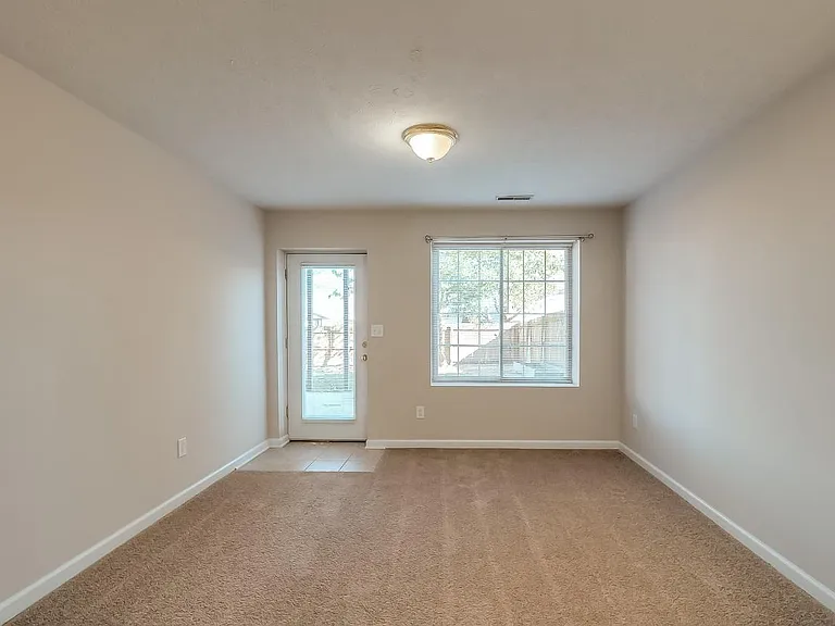 3324 Royal Troon Rd — Photo 10