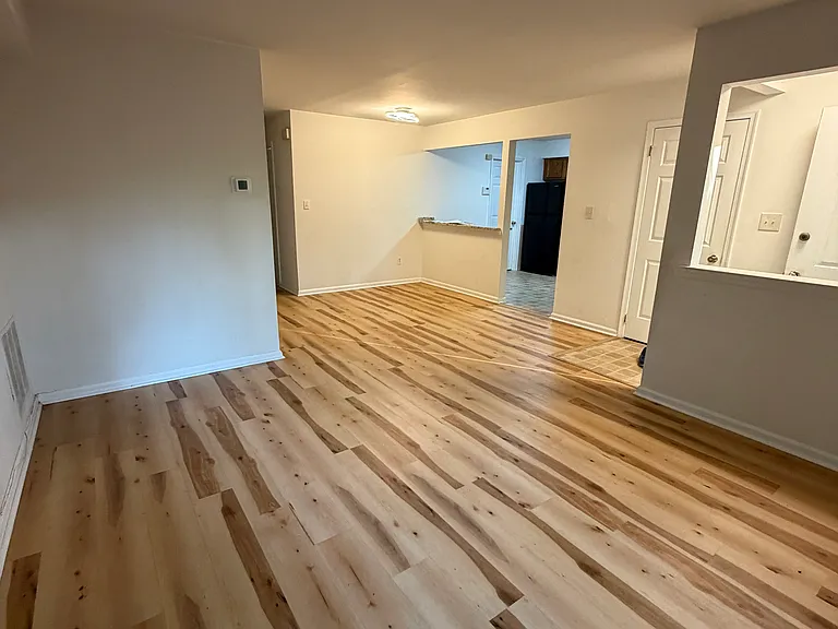 5001 Stonehedge Rd — Photo 8