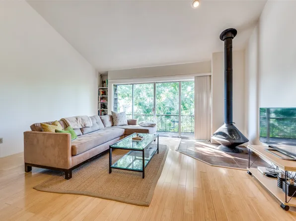 3707 Miles St #10, Dallas, TX 75209