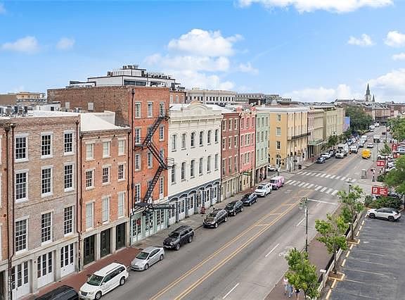 4th image of 219 N Peters St #2B