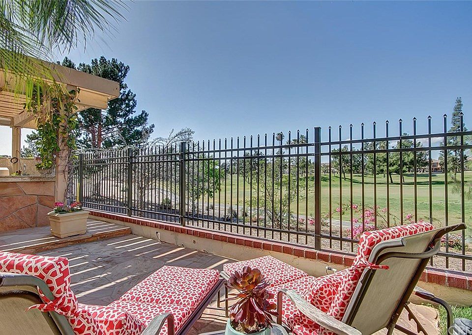 1st image of 12913 Maxwell Dr