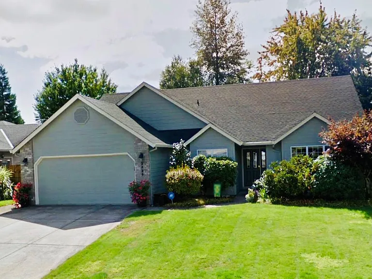2830 Foxhaven Dr SE — Photo 1