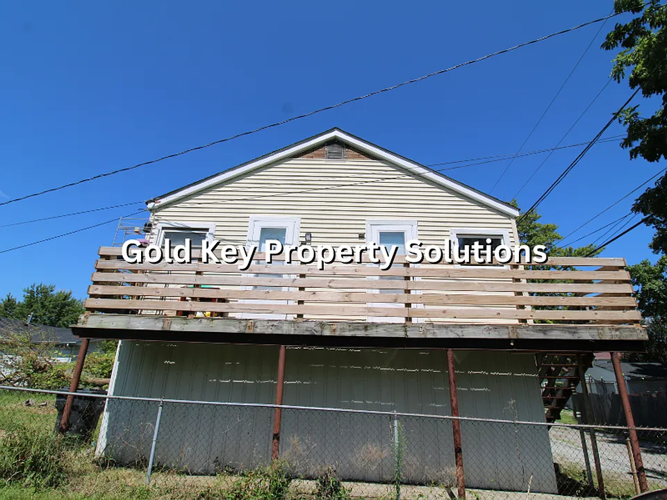 2112 Lafayette-2112 1/2 Lafayette