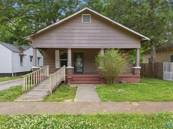 217 8th Ave SW, Decatur, AL 35601