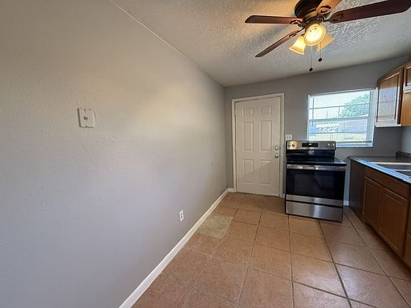 5th image of 703 S Wilson Ave Ste 103