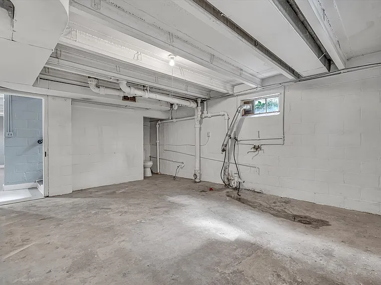 1708 Woodland Ave — Photo 35