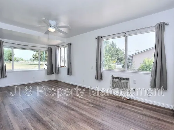 3517 Sue Pam Dr #A, Carmichael, CA 95608