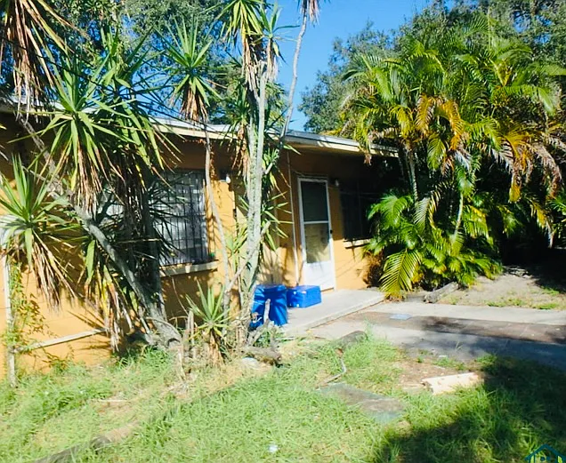 2 bed, 710 sqft, $1,399 — Photo 2