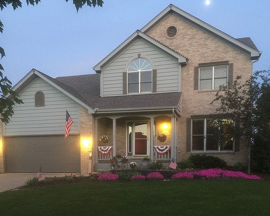 1st image of 525 Blackberry Ridge Dr