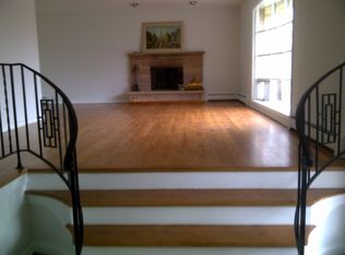 22W364 Broker Rd, Medinah, IL 60157