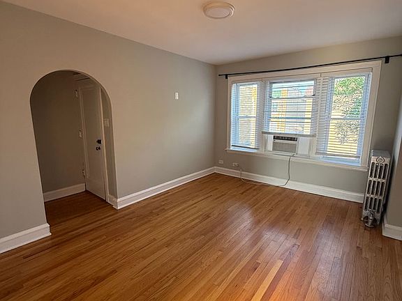 5th image of 6866-6882 N Overhill Ave #6880-3