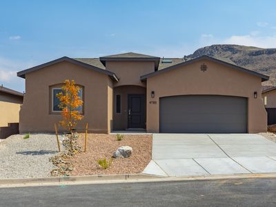 4785 Manzano Peak St, Los Lunas, NM, 87031